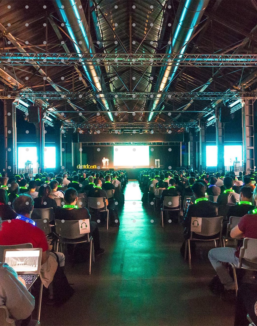 Platea di sviluppatori a droidcon Italy, evento tech organizzato da SYX